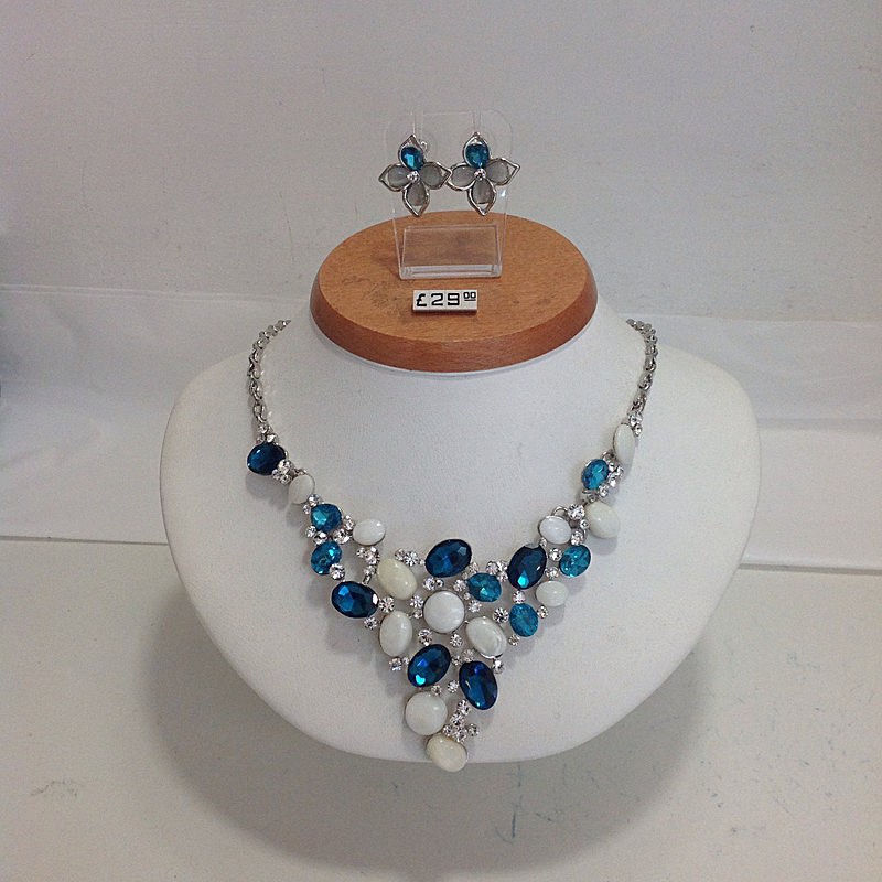 Set 62 - Fashion Jewellery    All sets £29.00