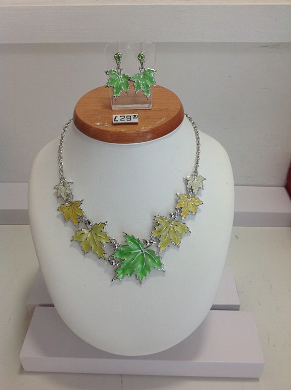 Set 45 - Fashion Jewellery    All sets £29.00