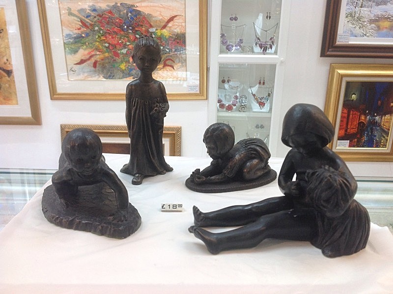 Cold cast figures £18.00 each - Cold cast bronze figures
