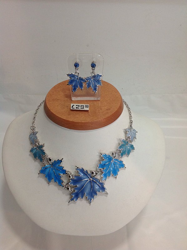 Set 54 - Fashion Jewellery    All sets £29.00