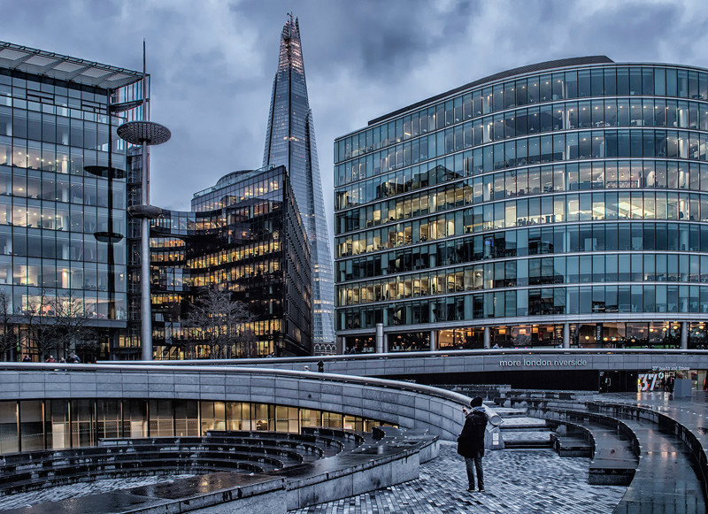 In The Shadow Of The Shard - Vins DPAGB Images