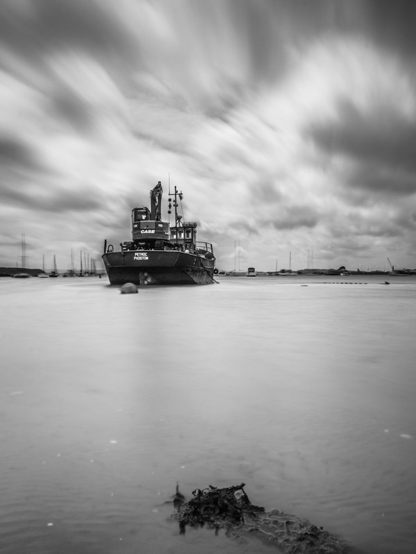 Whitecliff - Black and White