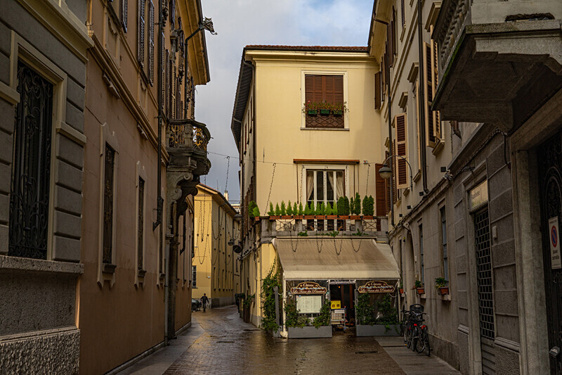 Cafe in Como - Lake Como