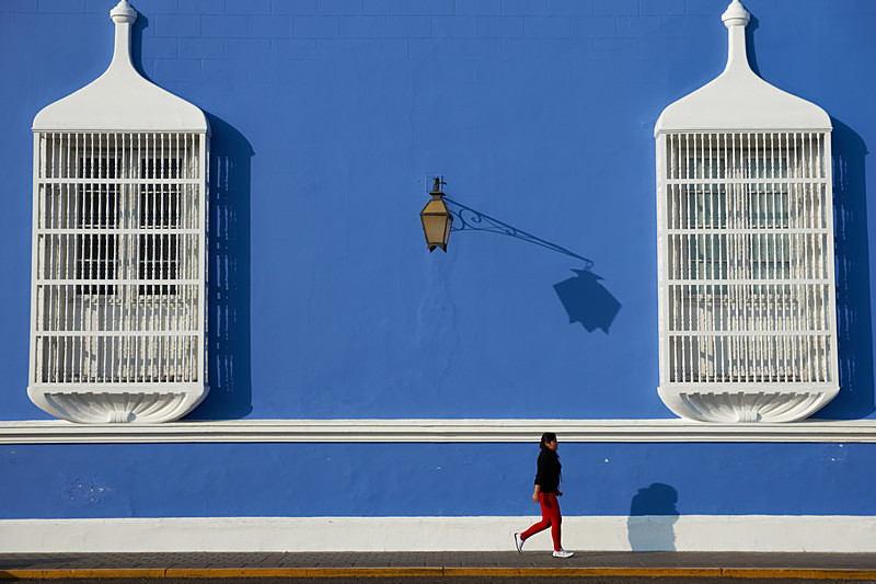 Walking in Trujillo - Peru