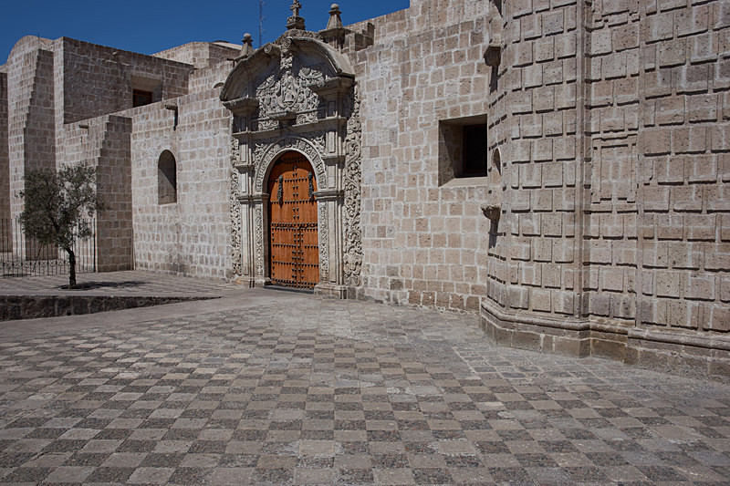 Convent Santo Domingo - Peru