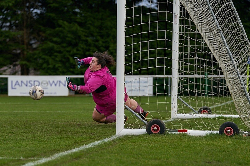  - Larkhall Athletic Women - 2021/22
