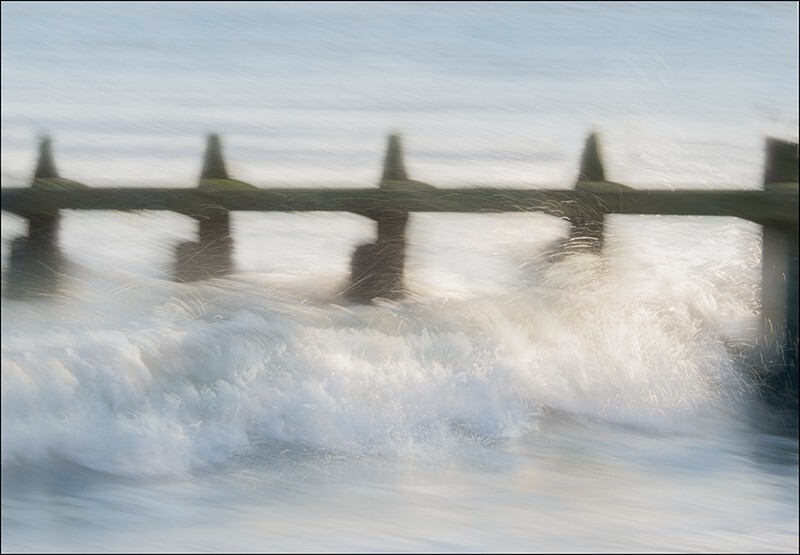 Can you hear the waves - Abstract