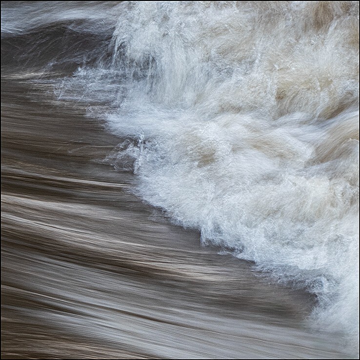 Reverse Water Flow - Water