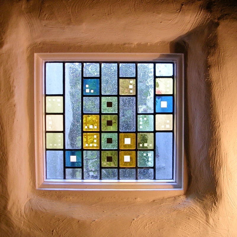 Thatched cottage | Carole Gray | Stained glass commission