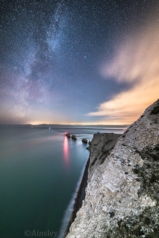 ab432 Needles winter milky way - The Isle of Wight by night