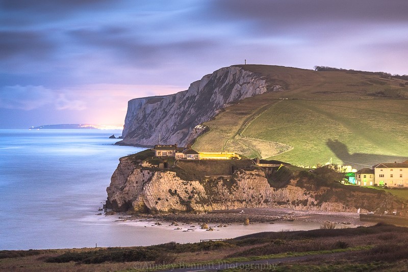 ab449 Freshwater bay fading light - The Isle of Wight by night