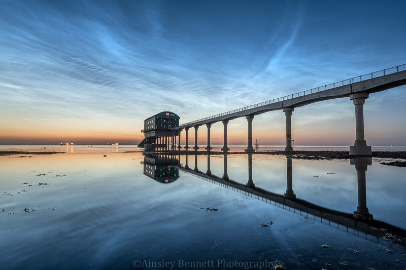 ab490 Noctilucent cloud reflections - The Isle of Wight by night