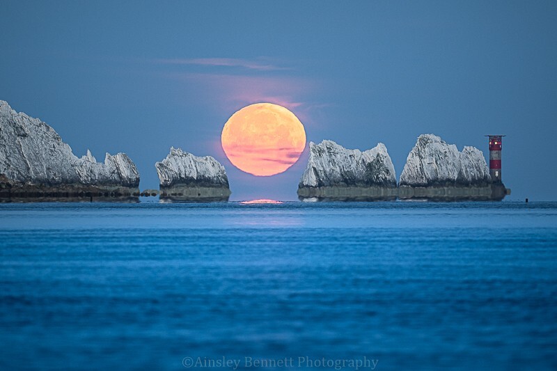 ab651 Moonset at the Needles - Latest Images