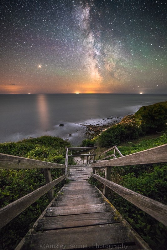 ab509 Steps to the stars 2 - The Isle of Wight by night