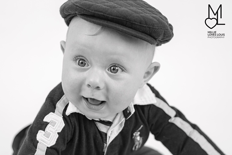 Hunters Minishoot Millie Loves Louis Photography 37 copy - Mini Photoshoots
