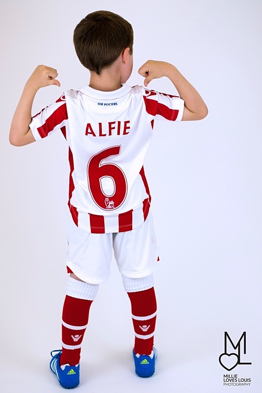 Alfie  Gracies Photoshoot 23rd July 2016 Millie Loves Louis Photograph - Mini Photoshoots