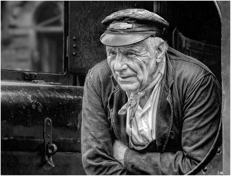 3rd PRINT - Roy Peters -  The Engine Driver - Mono
