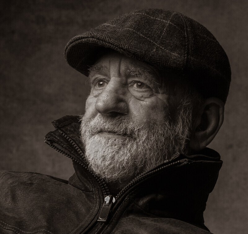 SILVER Al Rees Penny for your thoughts - Portraits