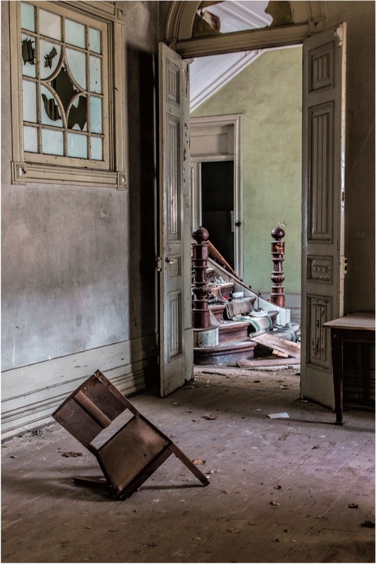 4 The Old Chair - Panels