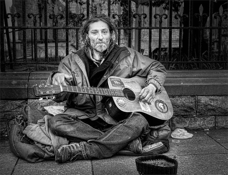 Guitar man - Gillian Mackay ( DPAGB )