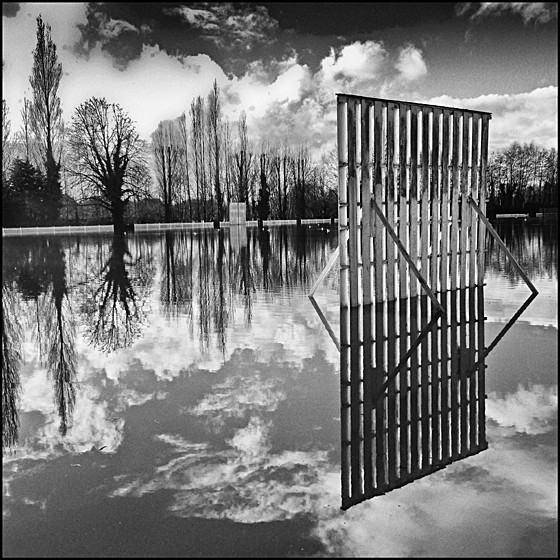 GAME OFF - LANDSCAPE