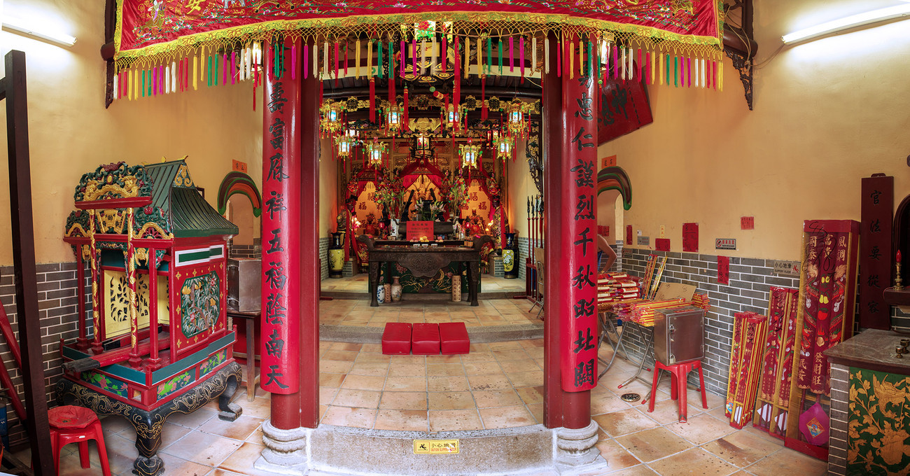 KMPAN-110 Che Kung temple interior, Sai Kung - Panoramas of Hong Kong - comtemporary