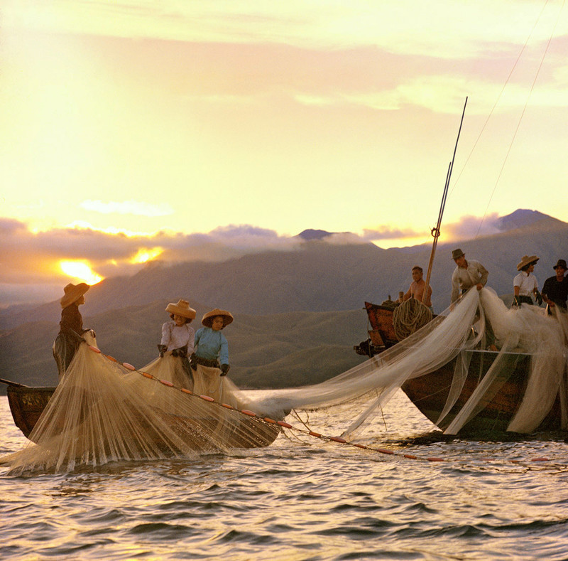 KM-47 Fishing at Hei Ling Chau - 1973 - Junks, Sampans & Fishing in the 1970s & 80s