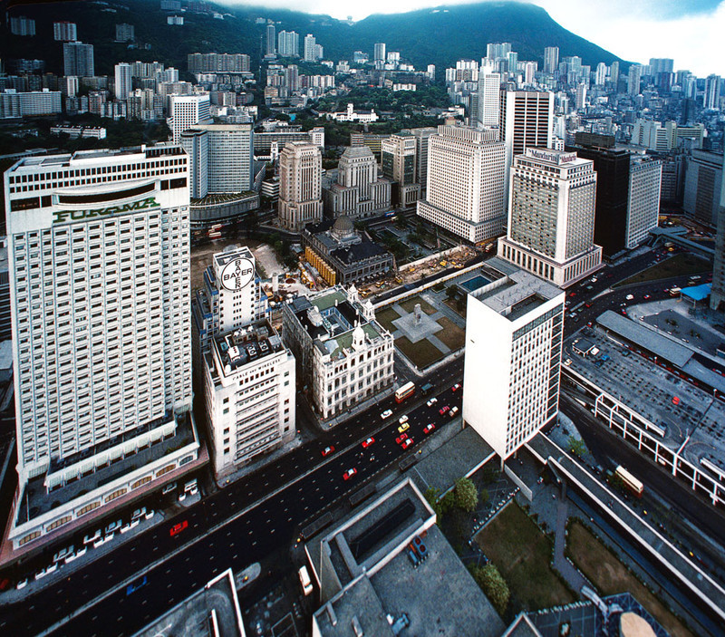 KM-482 Hong Kong Central from the air - 1977 - Hong Kong in the 70s and 80s