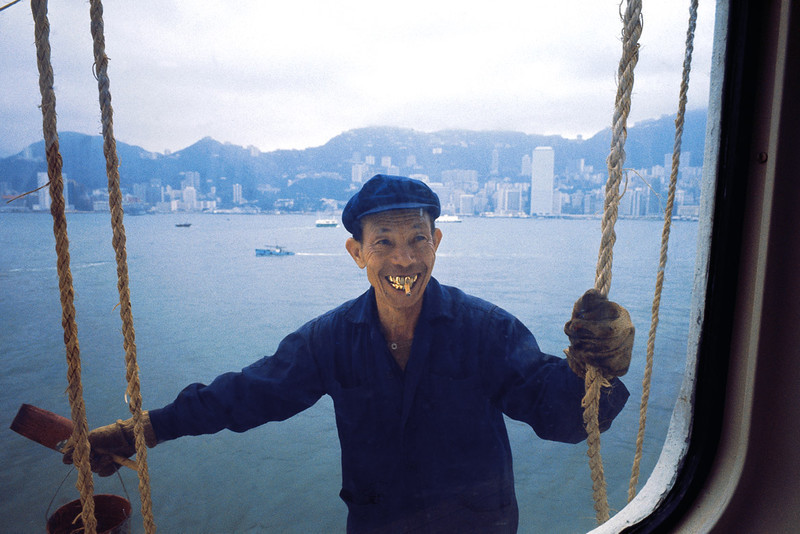 KM-63 The ship painter with the golden teeth - 1978 - Hong Kong in the 70s and 80s