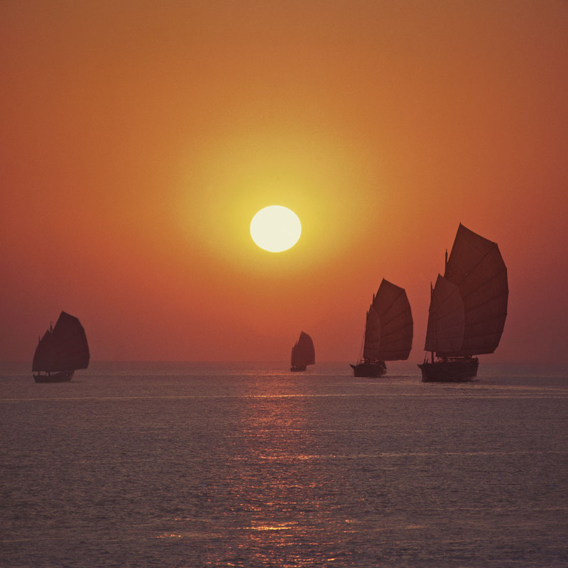 KM-23 Junks and sunset - 1977 - Junks, Sampans & Fishing in the 1970s & 80s