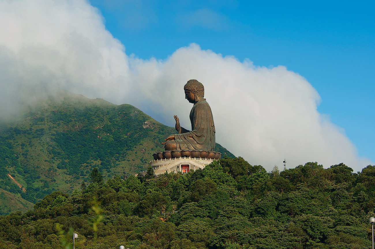 KM-310 Po Lin Monastery Giant Buddha