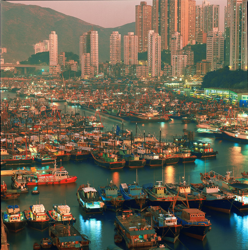 KM-33 Aberdeen at Chinese Year - 1996 - Junks, Sampans & Fishing in the 1970s & 80s