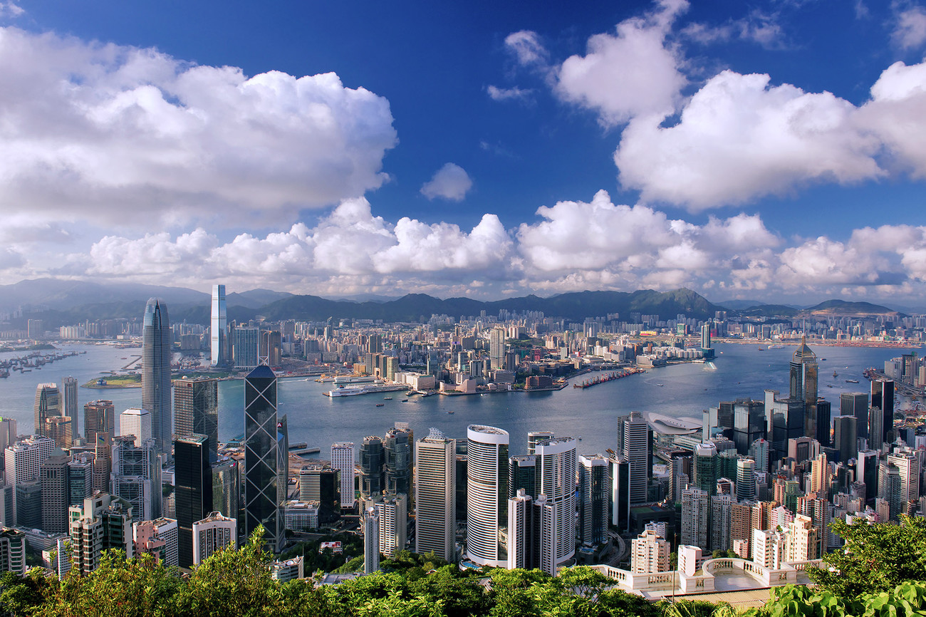 KM-147M Harbour from Pollocks path - 2012 - Hong Kong - Contemporary