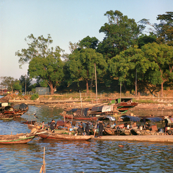 KM-251 Fisherfolk at Tai Po Kau -1973 - Hong Kong in the 70s and 80s