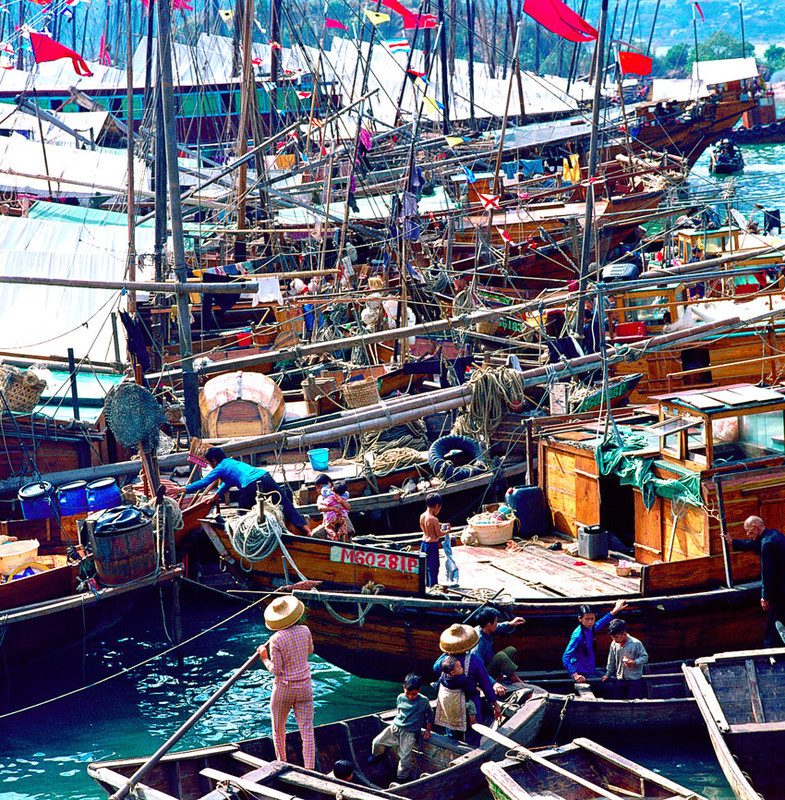 KM-234 Fishing Boats & Sampan in Castle Peak - 1982 - Junks, Sampans & Fishing in the 1970s & 80s