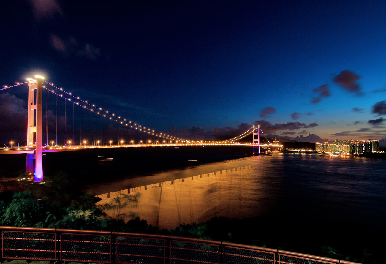 KM-306M Tsing Ma Bridge at night-s - Hong Kong - Contemporary