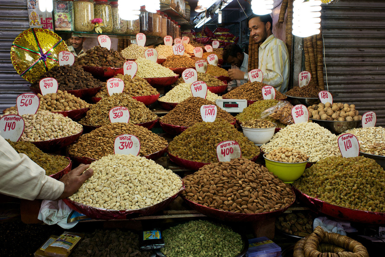 Spice sellers near the Jama Masjid, Delhi - India