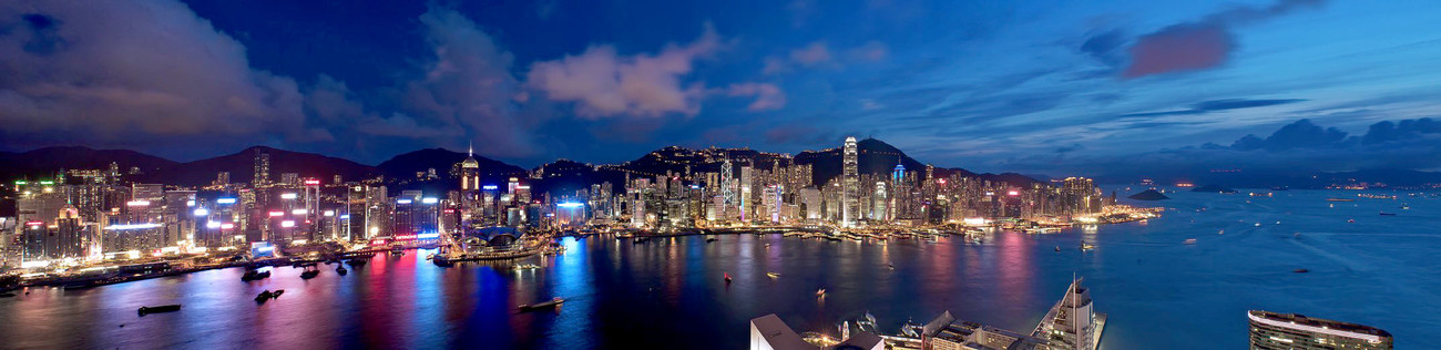KMPAN-17 The Island from Hanoi road at night -2013 - Panoramas of Hong Kong - comtemporary