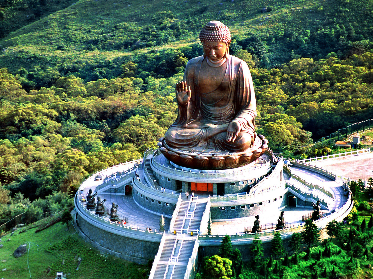 KMM-312M Gnong Ping - Po Lin Buddha from the air - Hong Kong - Contemporary
