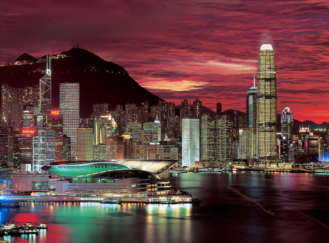 KM-190M Convention Centre  Central from Causeway Bay-s - Hong Kong - Contemporary