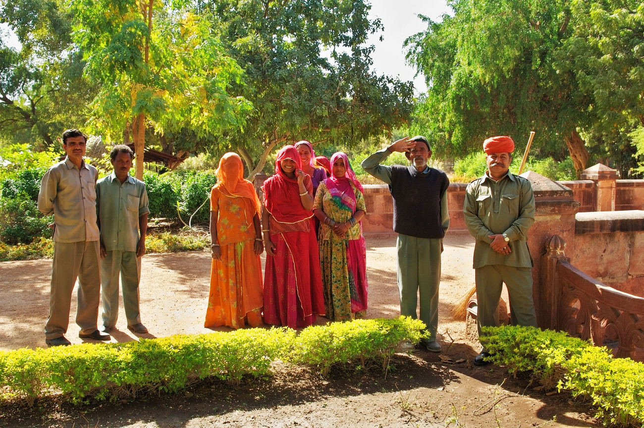 JodhpurBalsamand Lake Garden workers - India