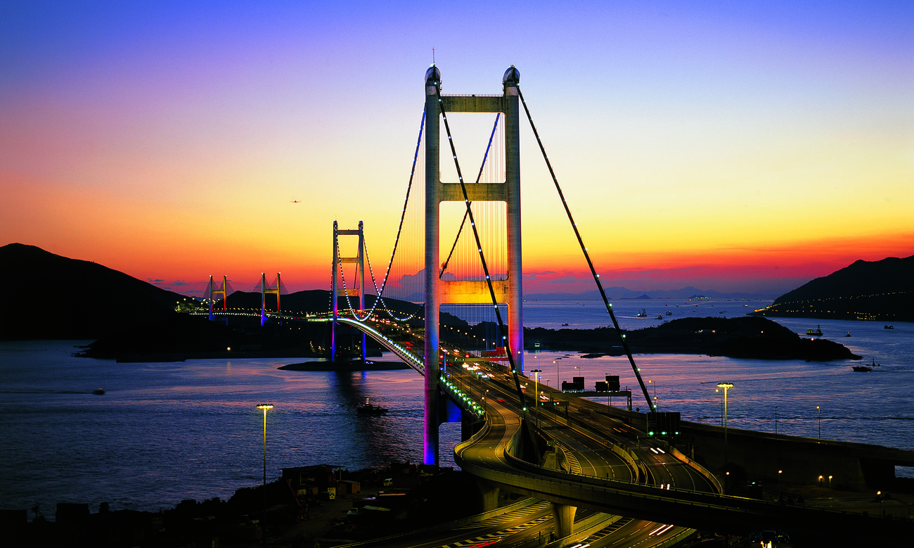 KM-307M Tsing Ma Bridge - 2009 - Hong Kong - Contemporary