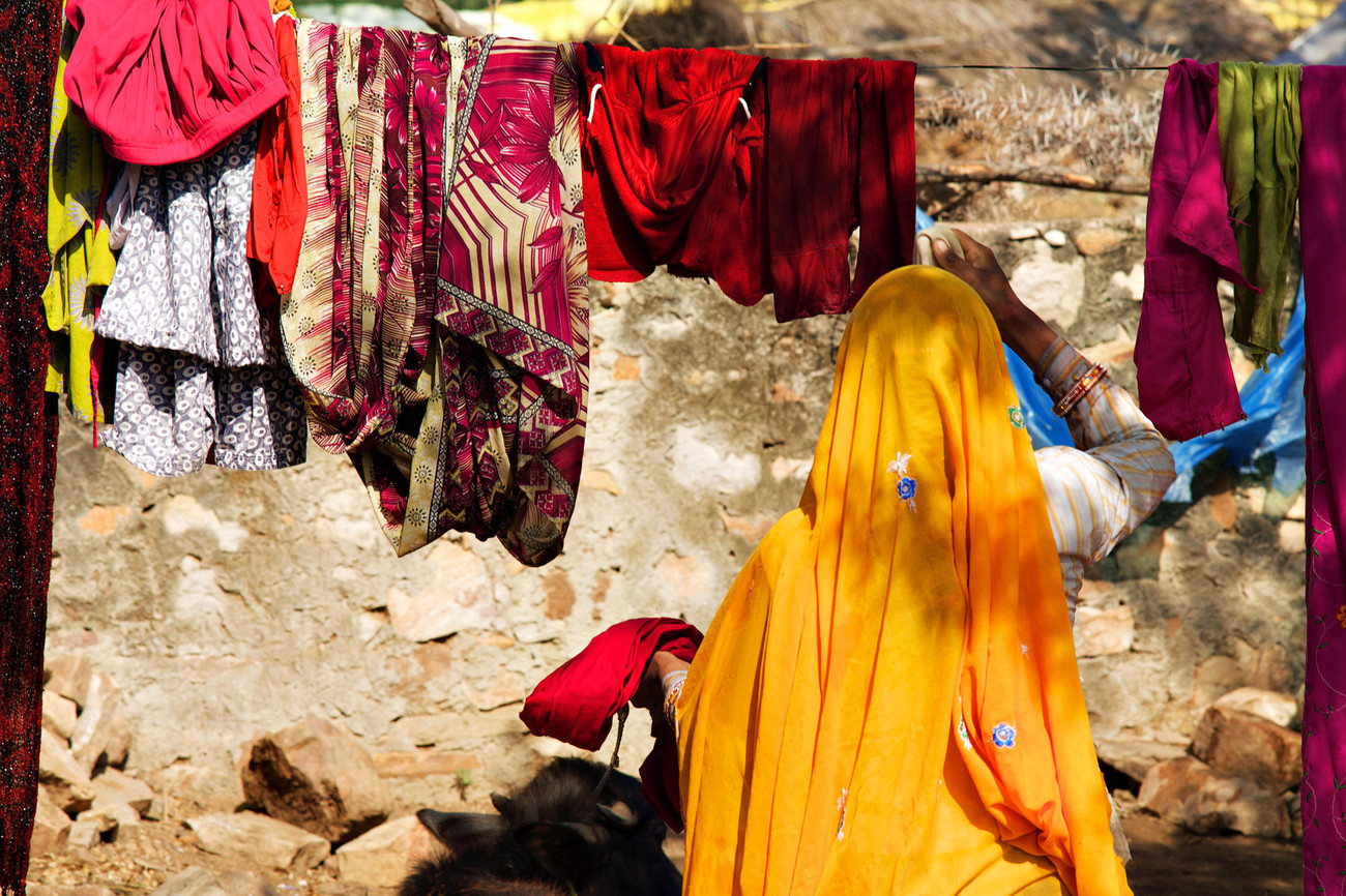 Hanging clothes, Ramathra Village, Rajasthan - India