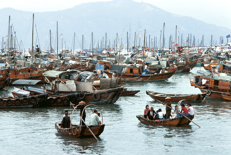 KM-45 Cheung Chau Harbour - 1976 - Junks, Sampans & Fishing in the 1970s & 80s