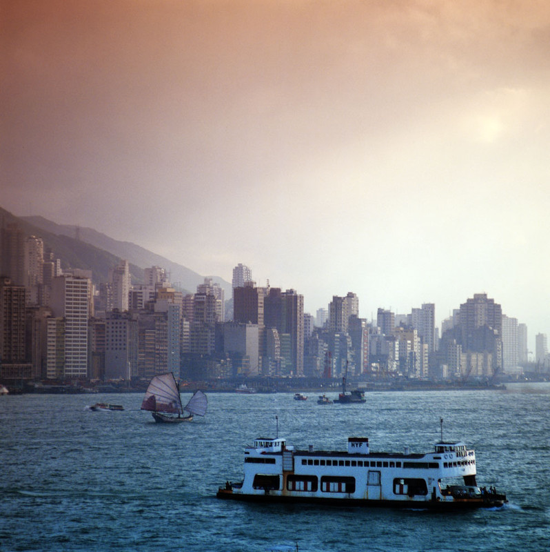KM-129 Junk  & car ferry in Western harbour - 1976 - Junks, Sampans & Fishing in the 1970s & 80s