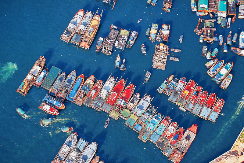 KM-182B Aberdeen from the air - 1990 - Junks, Sampans & Fishing in the 1970s & 80s