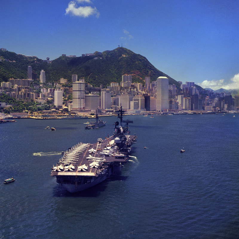 KM-64 US Aircraft in harbour - 1975 - Hong Kong in the 70s and 80s