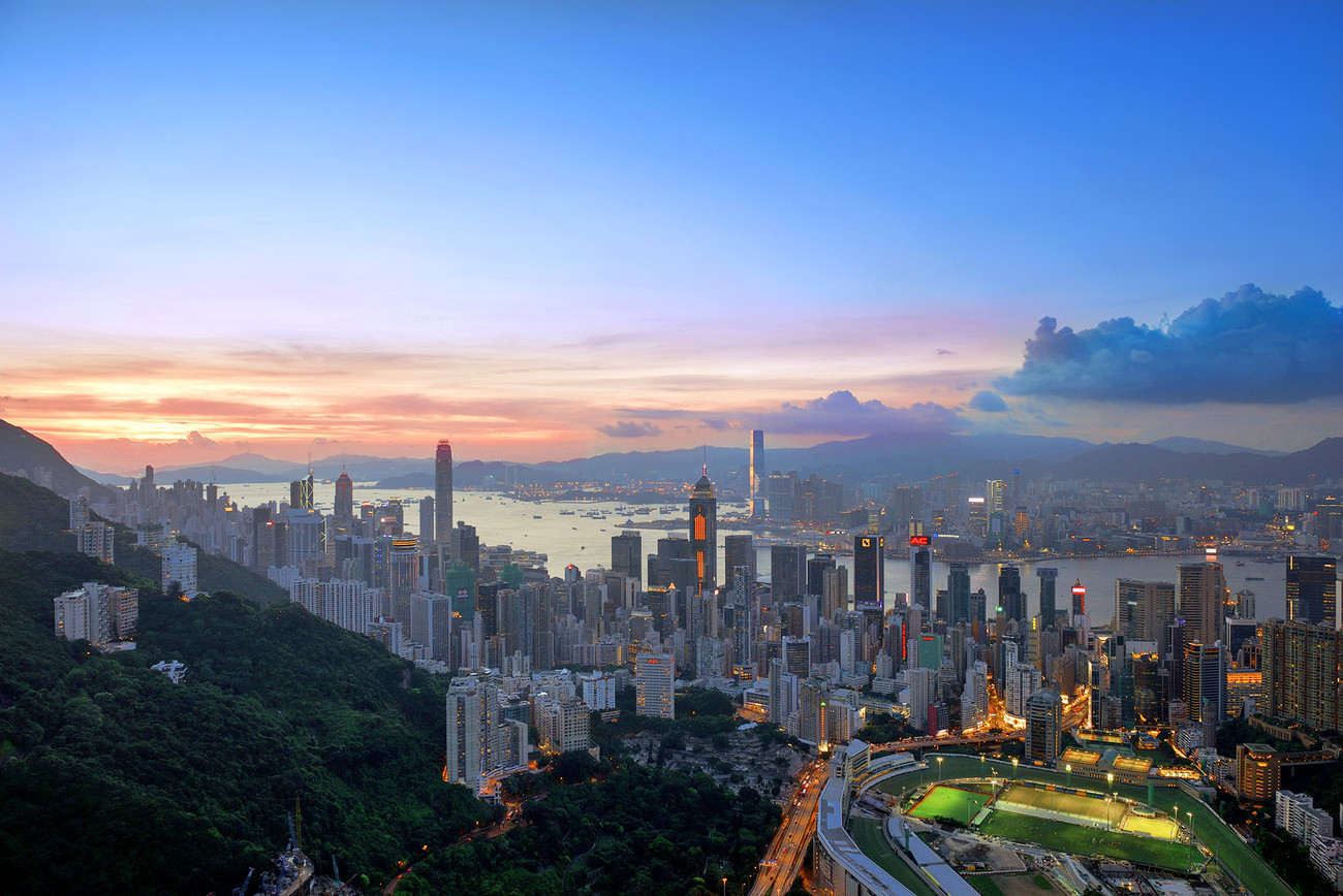 KM-183M View from the Summit at dusk - Hong Kong - Contemporary