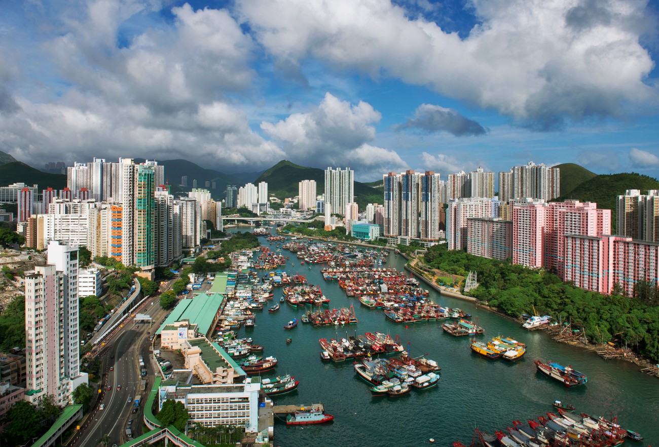 KM-332M Aberdeen harbour - Hong Kong - Contemporary