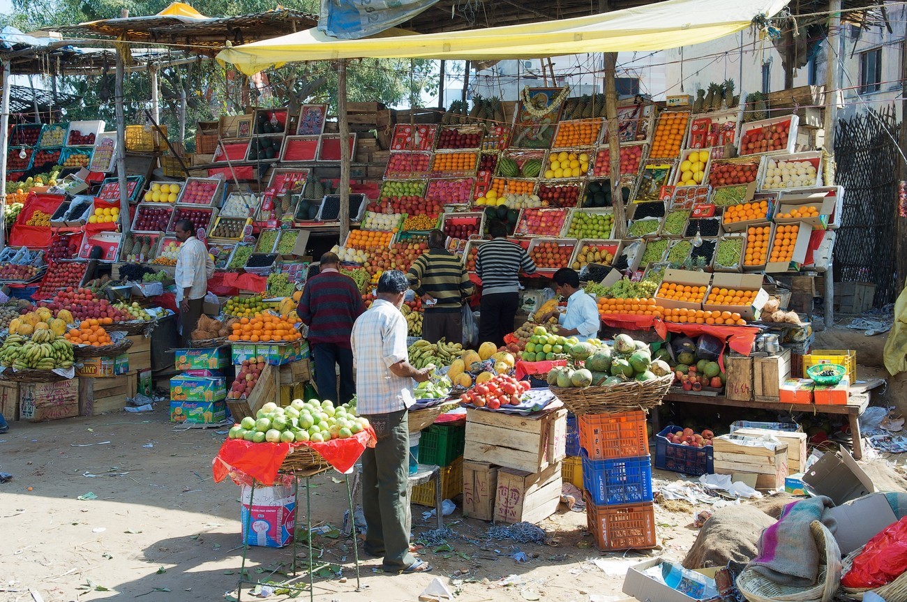 Fruit sellers - Jaipur Rajasthan - India